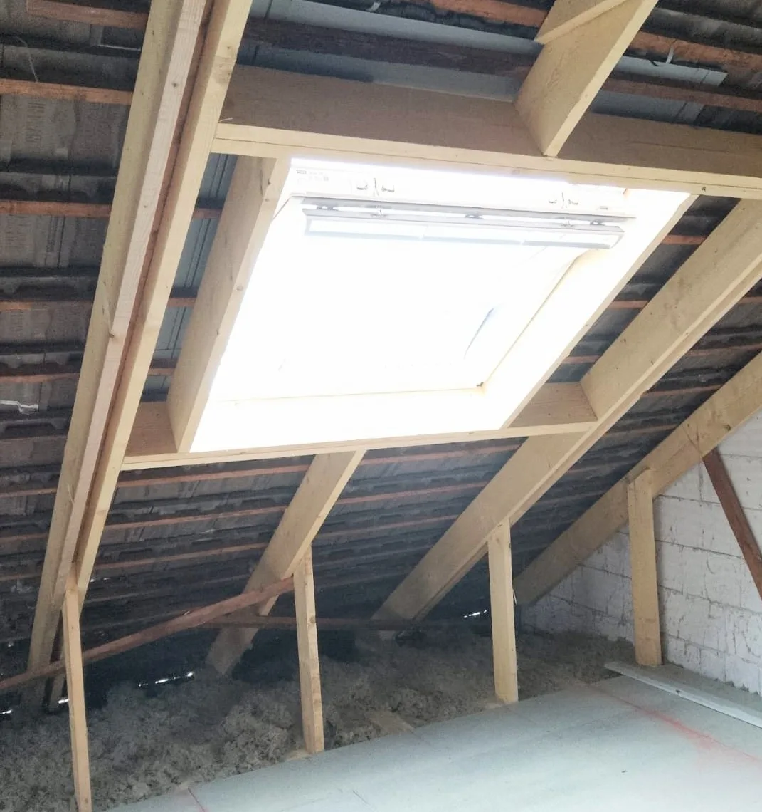 Pose de velux et charpente combles — aménagement combles ETCBC